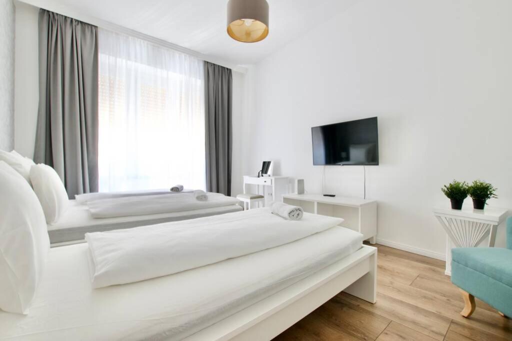 Premium Apartment By Hi5-Vaci Str. 3 Bedroom Budapest Exterior foto